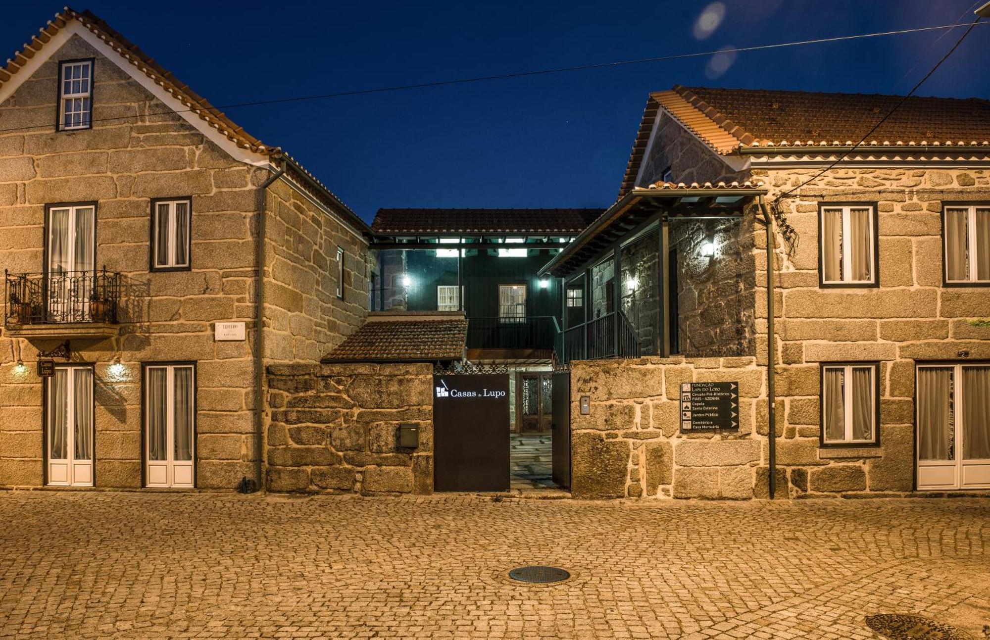 Отель Casas Do Lupo Нелаш Экстерьер фото